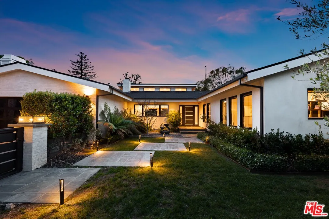 4961 Noeline Ave, Encino, CA 91436