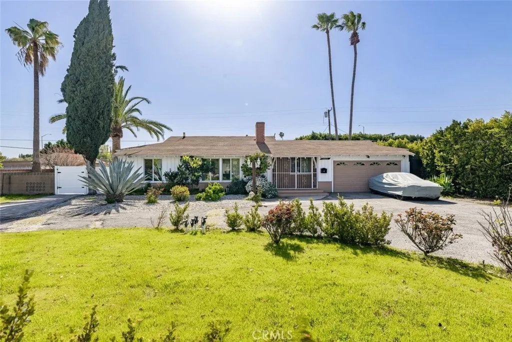 5805 Bucknell Ave, Valley Village, CA 91607