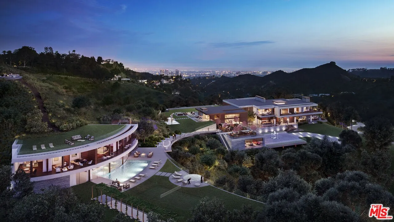 9505 Gloaming Dr, Beverly Hills, CA 90210